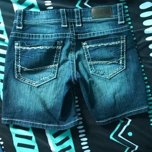 Buckle shorts women’s size 25